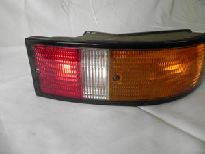 (Used) 911 Right Rear Tail Light Assembly - 1987-89