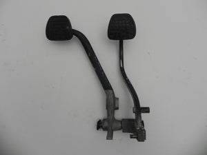 (Used) 928 Pedal Cluster 1978-80