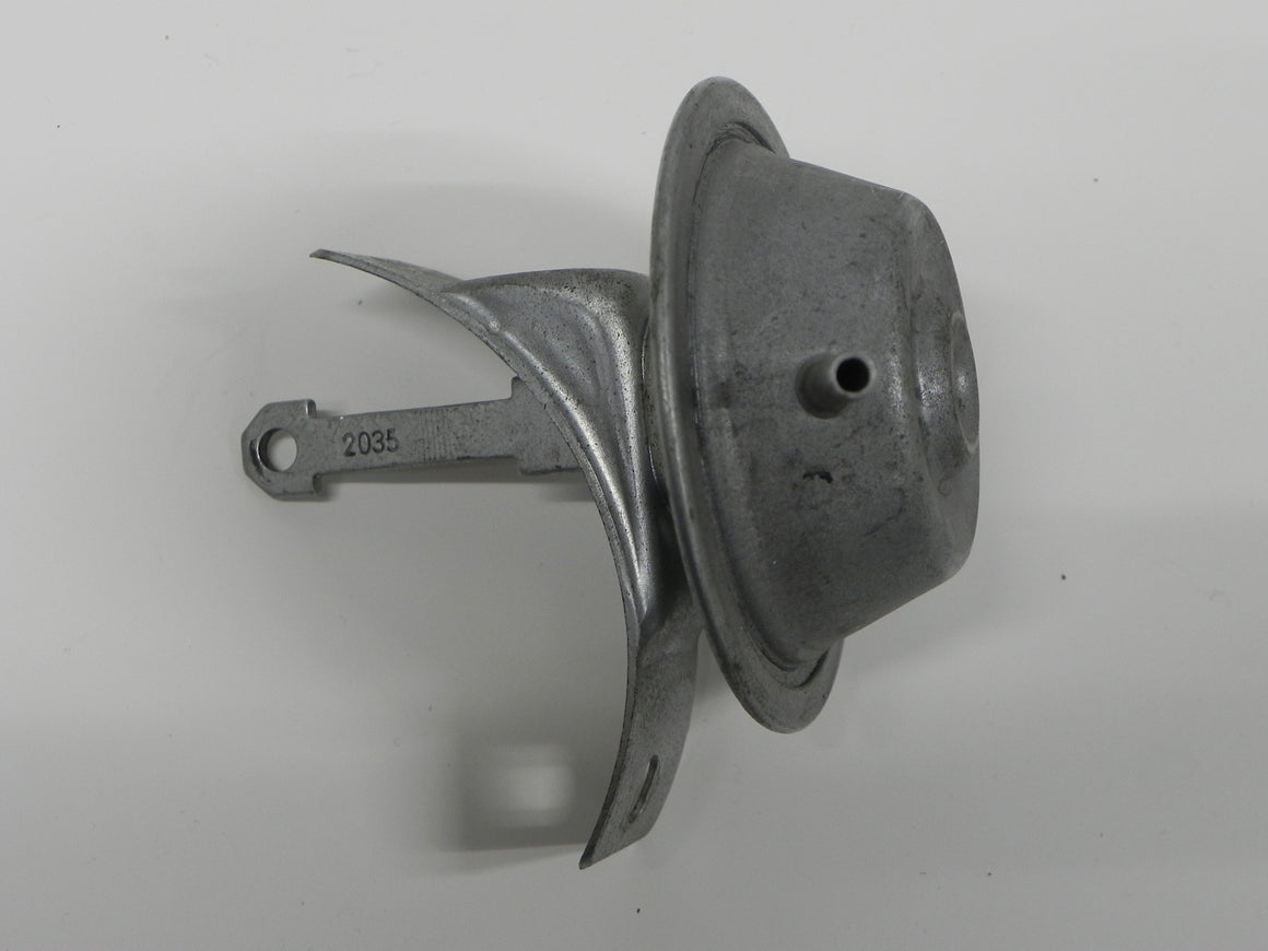 (Used) 911SC Bosch Distributor Vacuum Advance - 1978-79