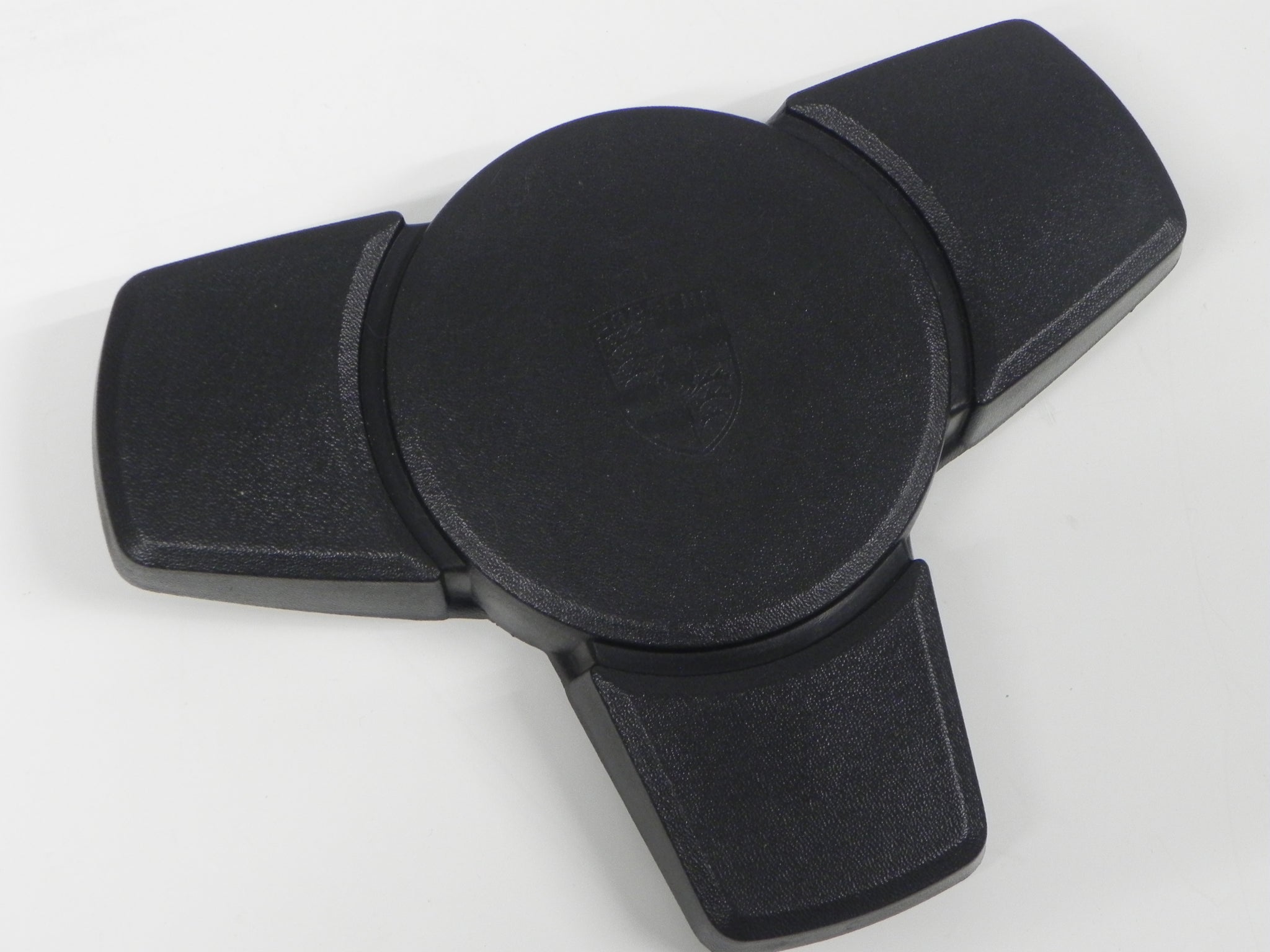 (Used) 911 Great Condition Steering Wheel Horn Pad - 1974-86