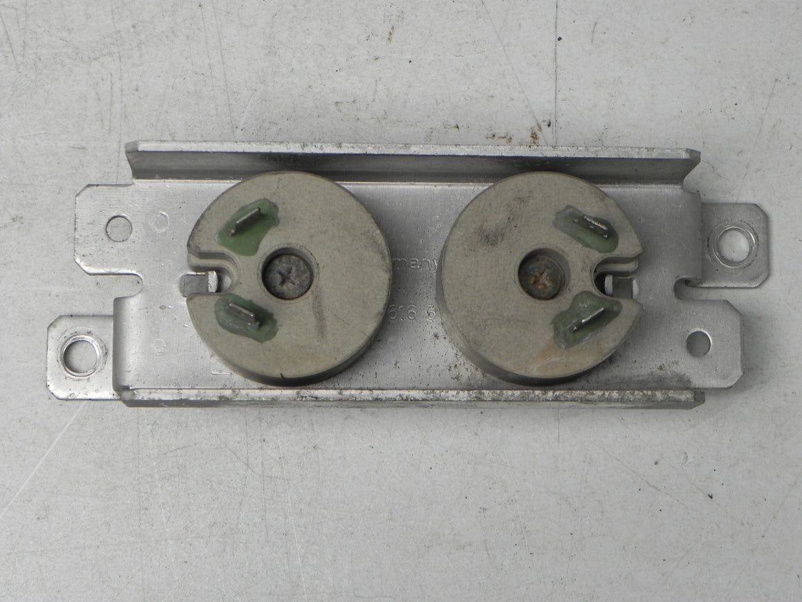 (Used) 924S/944/968 Fan Ballast Resistor Heat Bracket - 1985-98