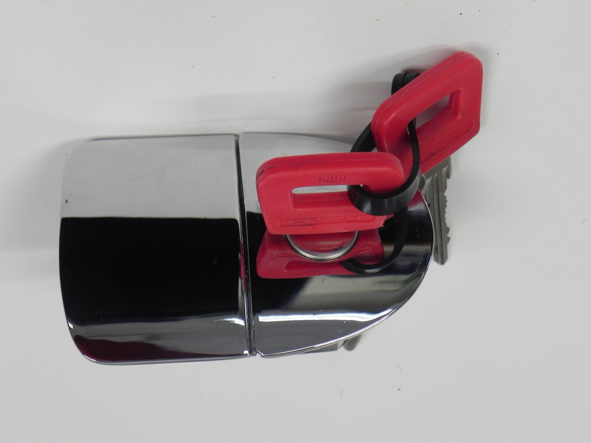 (NOS) 914 Outside Door Handle Left