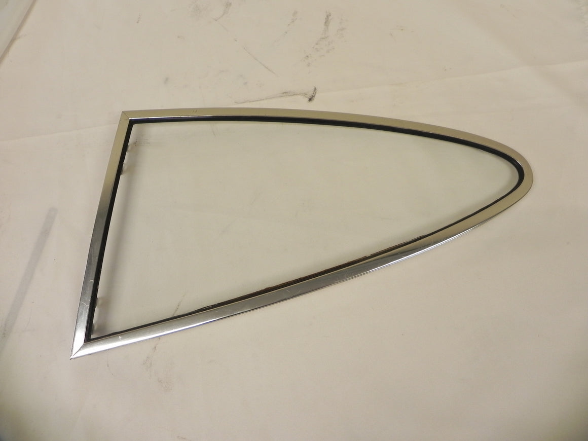 (Used) 911/912/930 Coupe Driver's Side Clear Movable Quarter Window Assembly - 1968-77