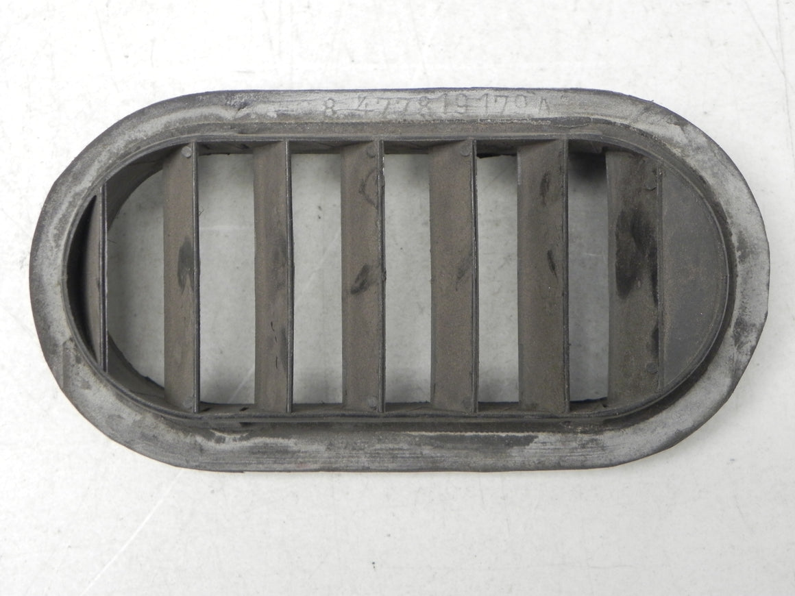 (Used) 924/944/968 Drivers Side Door Air Vent - 1977-95