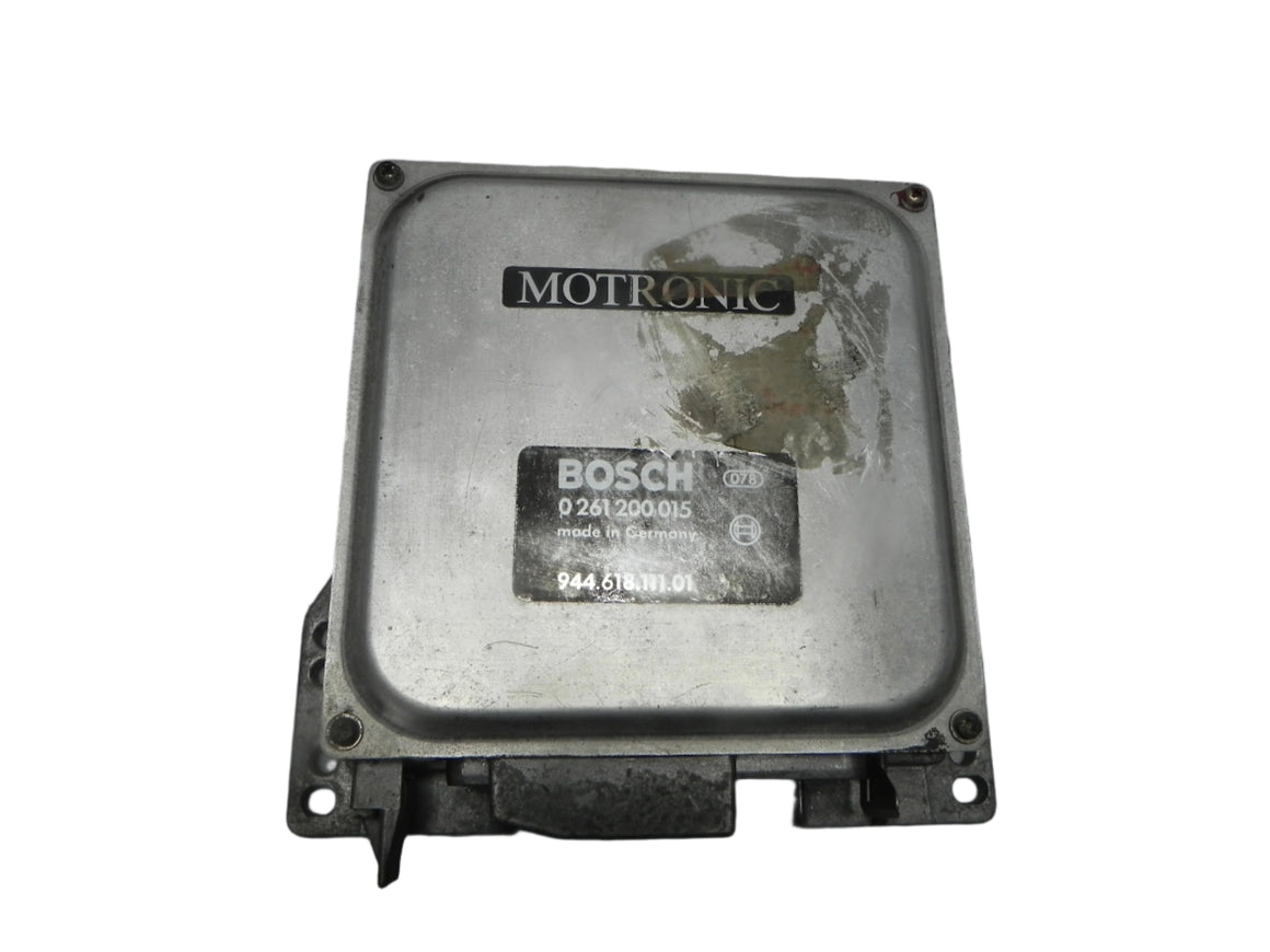 (Used) 944 BOSCH Engine Control Unit Computer - 1982-91