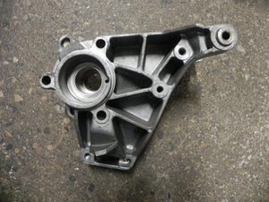 (Used) 944 Engine Balance Shaft Bracket