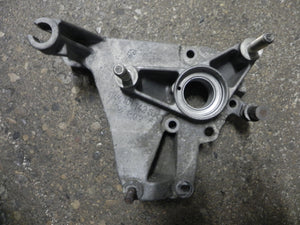 (Used) 944 Engine Balance Shaft Bracket