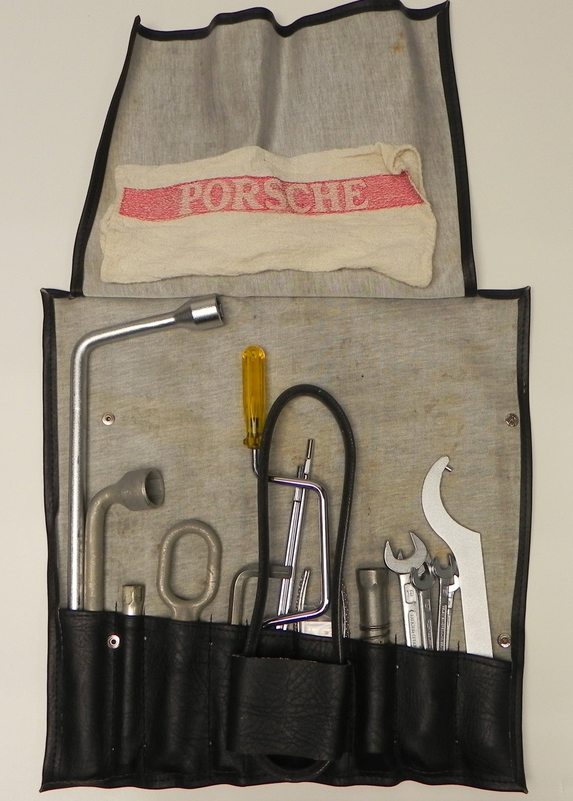 (Original) 911/930 Tool Kit - 1984-89
