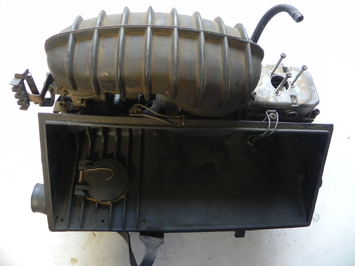 (Used) 911S CIS 2.7L Airbox -1974-77