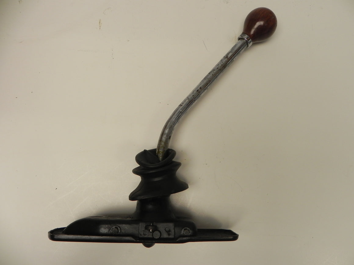 (Used) 911/912 Original Shifter Assembly - 1972