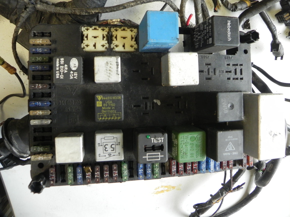 (Used) 944 Wiring Harness and Fuse Panel - 1985-86