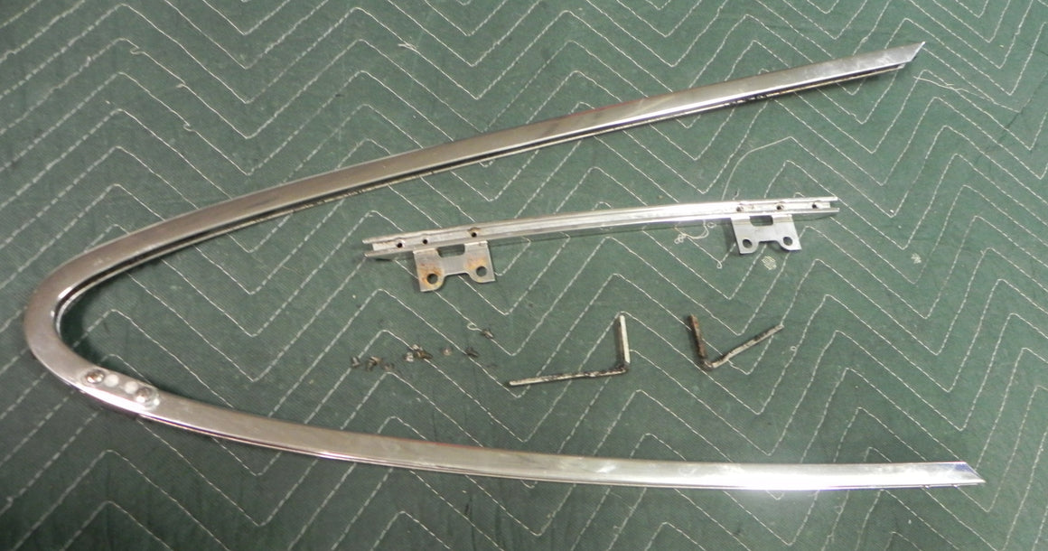 (Used) 911 Quarter Window Frame Right - 1968-77