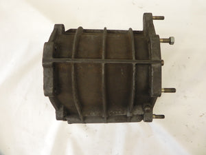 (Used) 915 Magnesium Transmission Intermediate Center Section - 1972-77
