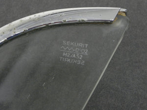 (Used) 911/912 Coupe Pair of Sekurit Vent Window Clear Glass Assemblies - 1965-67