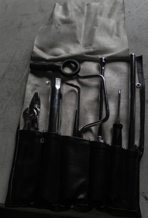 (Used) 944 S2 Toolkit - 1989-91