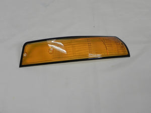 (Used) 911 BOSCH Right Front US Turn Signal Lens with Black Trim - 1973