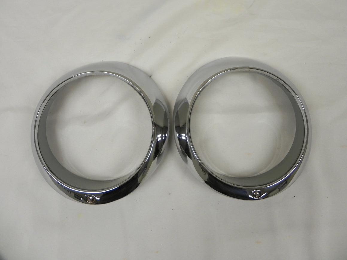 (Used) 911/912/930 Pair of Sealed Beam Headlight Rims w/ Beauty Rings - 1968-86