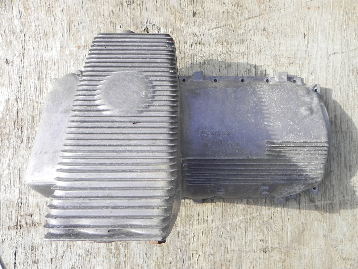 (Used) 924/944 Engine Oil Pan - 1983-86