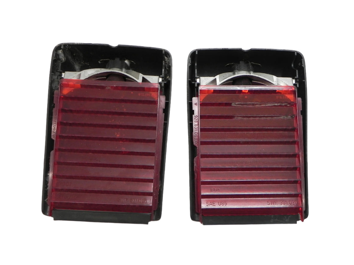 (Used) 944 Rear Hatch Third Brake Light - 1976-95