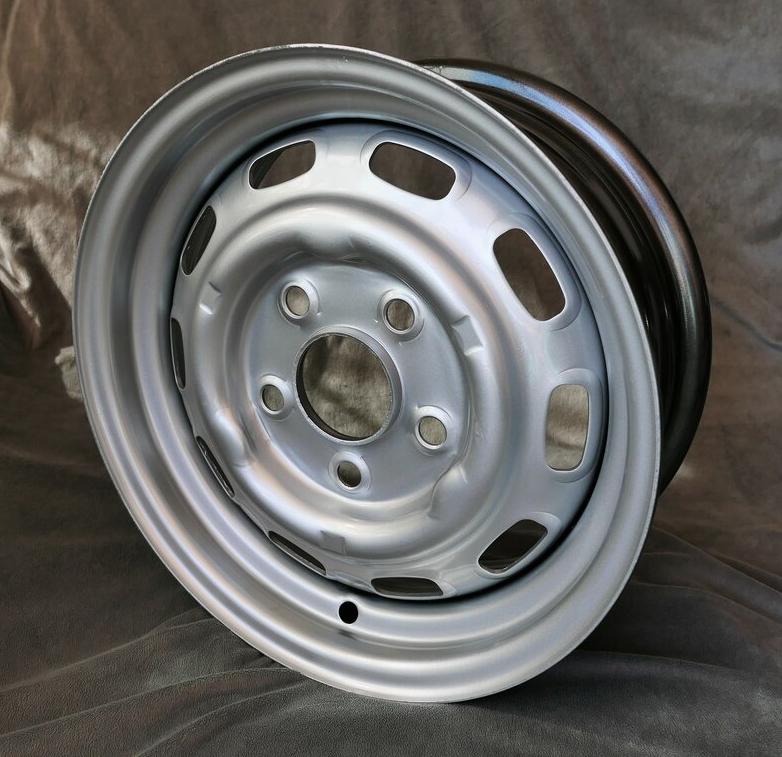 (New) 911/912 6jx15 Steel Wheel Silver Painted - 1964-67