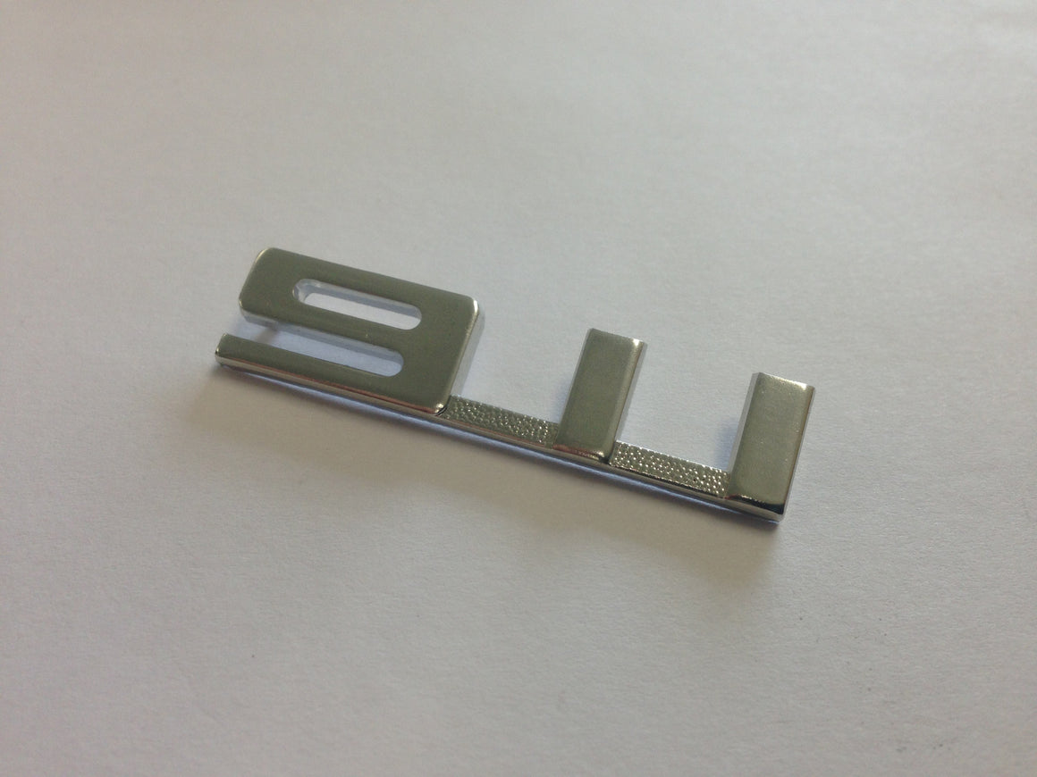 (New) Silver 911 Glove Box Emblem - 1967-68