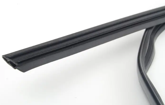 (New) 911 Cabriolet Convertible Top Lid Gasket - 1999-05