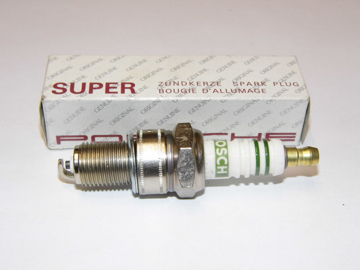 (NOS) 911/928 Porsche Spark Plug 1978-79