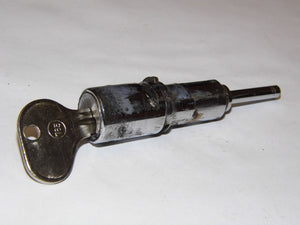 (Used) 356 AT2/B/C Left Lock Receiver with Lock Cylinder 1957-65