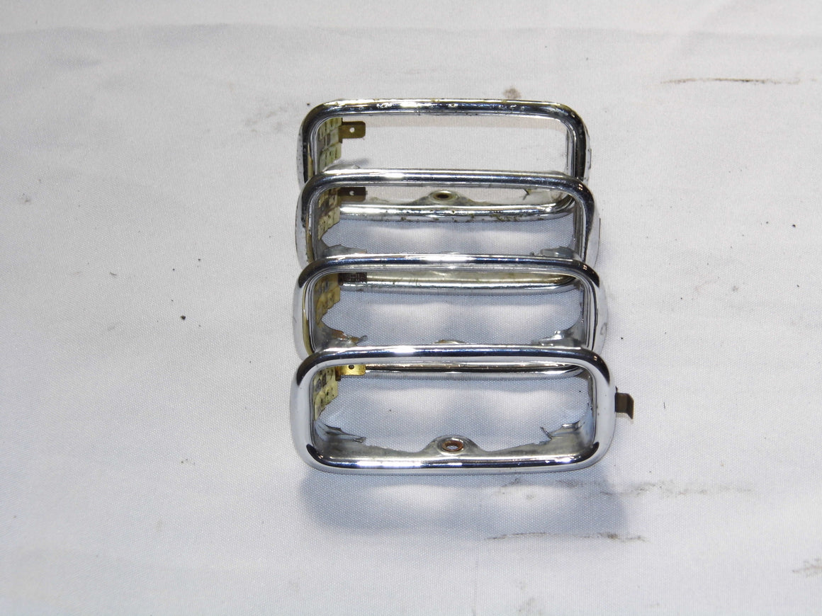 (Used) 356/911/912 Interior Light Chrome Bezel - 1962-78
