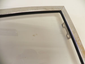 (Used) 911 Sekurit Quarter Window Right Clear - 1968-77