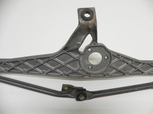 (Used) 944 Wiper Crank Assembly -1985-91