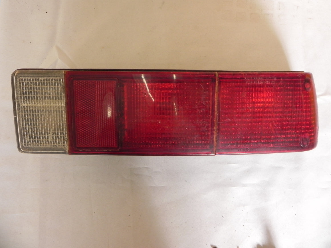 (Used) 914 Tail Light Right - 1970-76