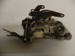 (Used) 911 Passenger's Side Door Lock Mechanism - 1974-89