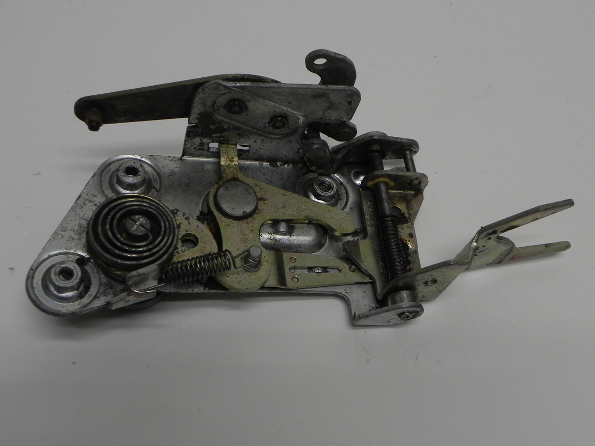 (Used) 911/912 Driver's Side Door Lock Mechanism - 1974-89