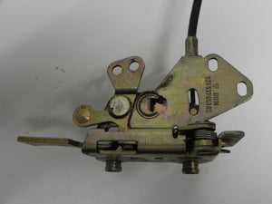 (Used) 928 Driver's Side Door Lock Mechanism - 1985-95