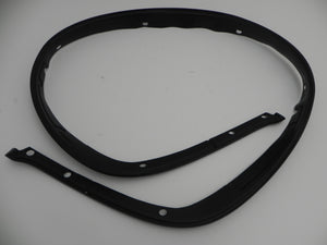 (New) 964 C2/C4/RS Front Bumper Smile Seal - 1989-94