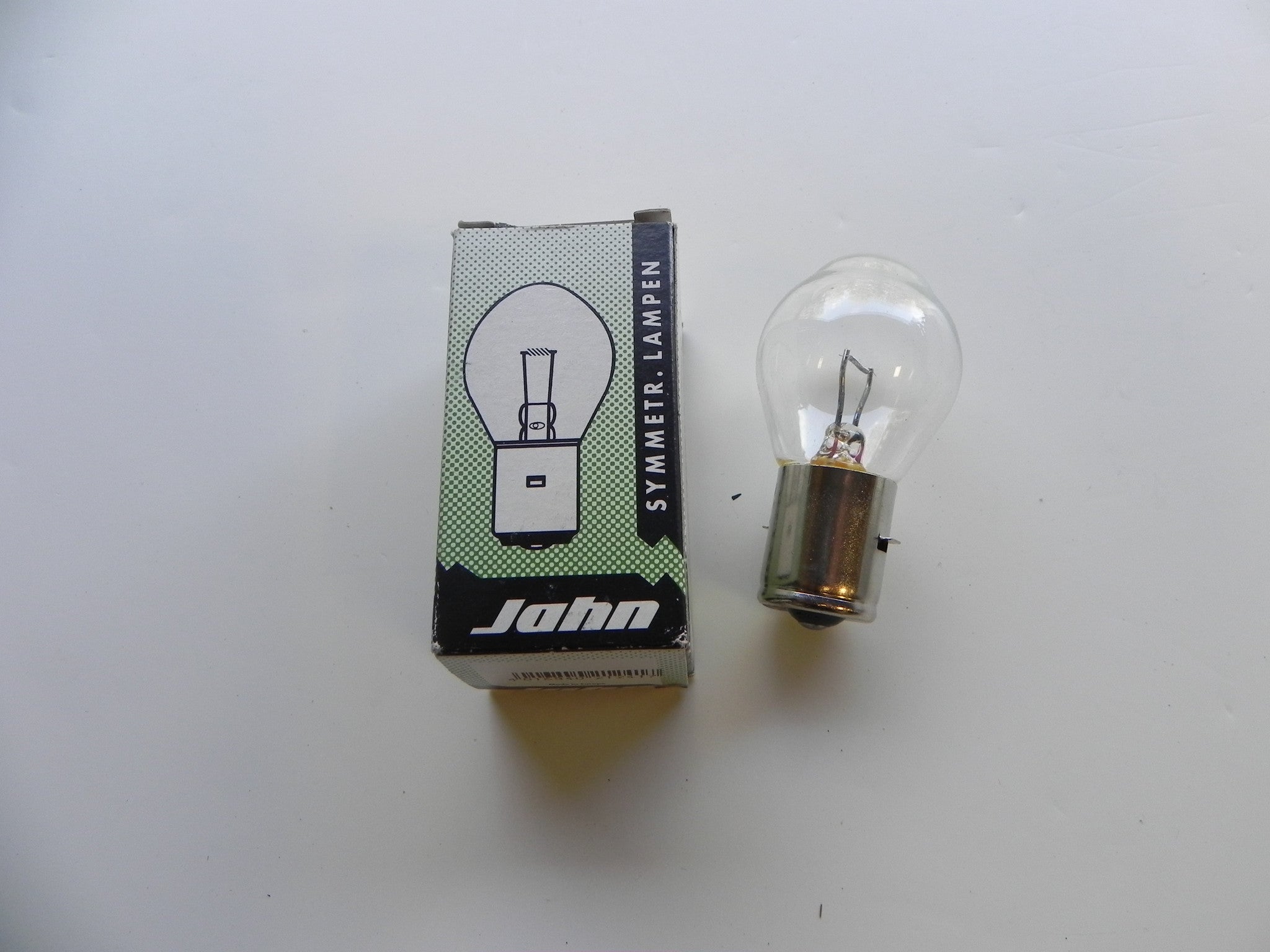 tjener sagtmodighed underviser New) 12V 35W Bulb BA21S Single Filament for Hella Fog Lights - AASE Sales