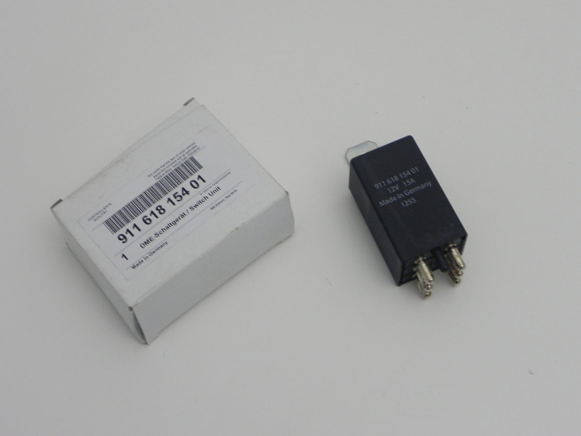 (New) 911 Fuel Pump Relay DME - 1984-89
