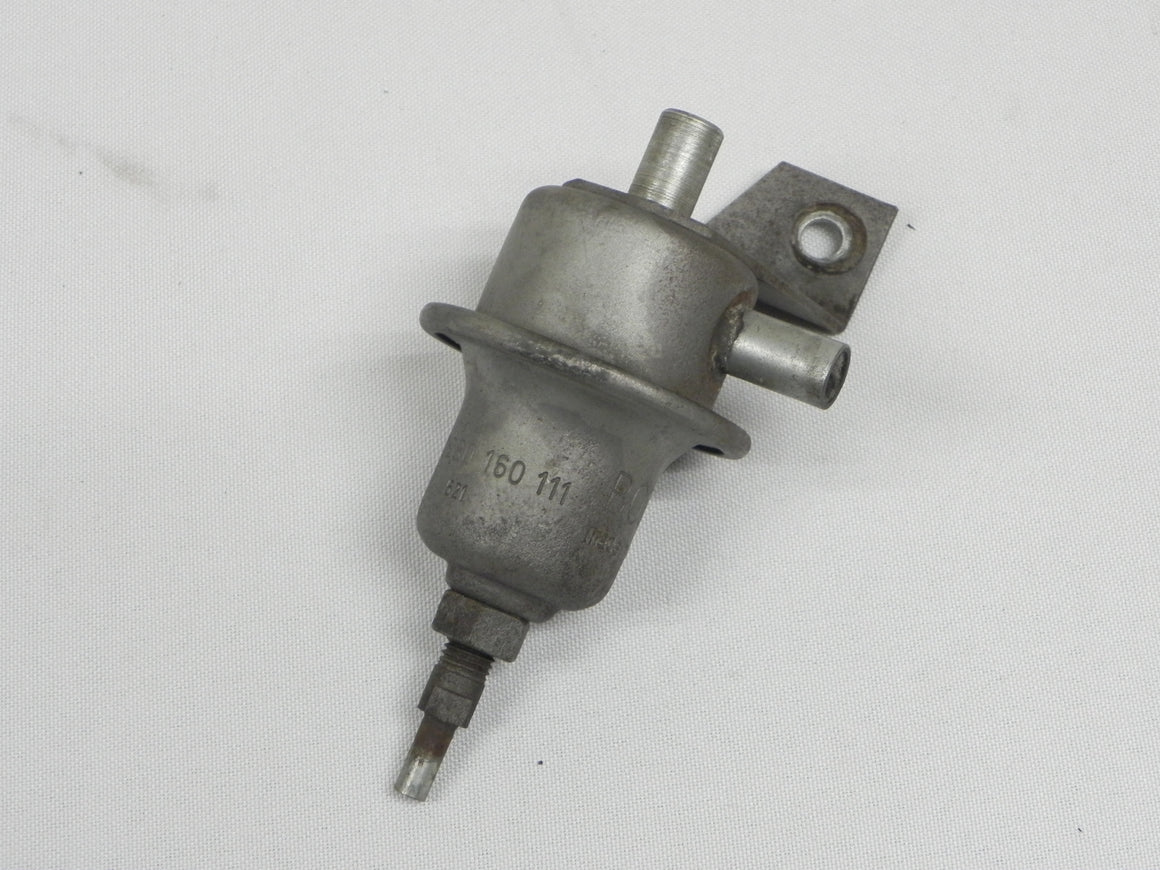 (Original) 911 Fuel Pressure Regulator - 1974-83