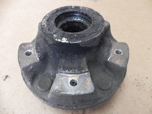 (Used) 911 Front Wheel Hub - 1974-89