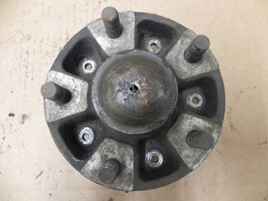 (Used) 911/912 Front Wheel Hub - 1965-73