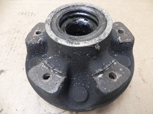 (Used) 911/912 Front Wheel Hub - 1965-73