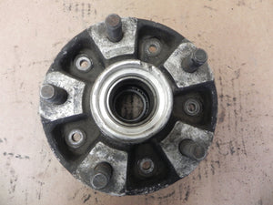 (Used) 944 Front Wheel Hub Non ABS - 1983-86