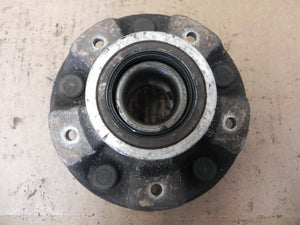 (Used) 944 Front Wheel Hub Non ABS - 1983-86