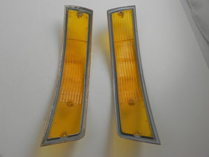 (Used) 911/912 Pair of Bosch Front Turn Signal Lenses - 1969-72