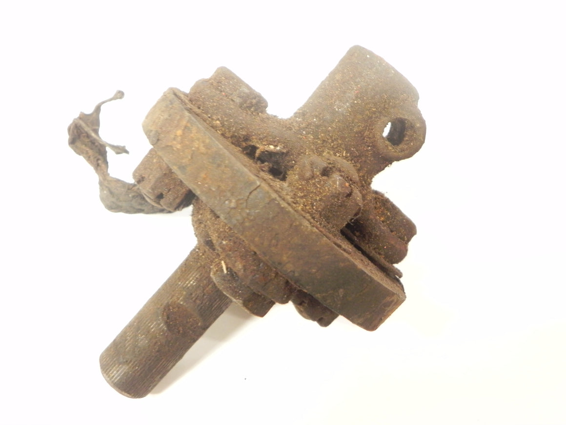 (Original) 356 B/C Steering Coupler-1960-65