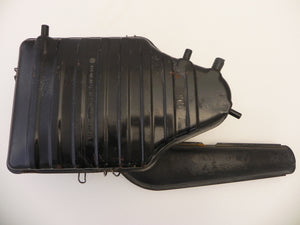(Used) 914 2.0 Air Cleaner Housing 1973-76