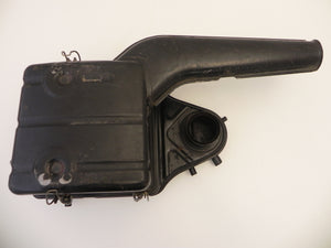 (Used) 914 2.0 Air Cleaner Housing 1973-76