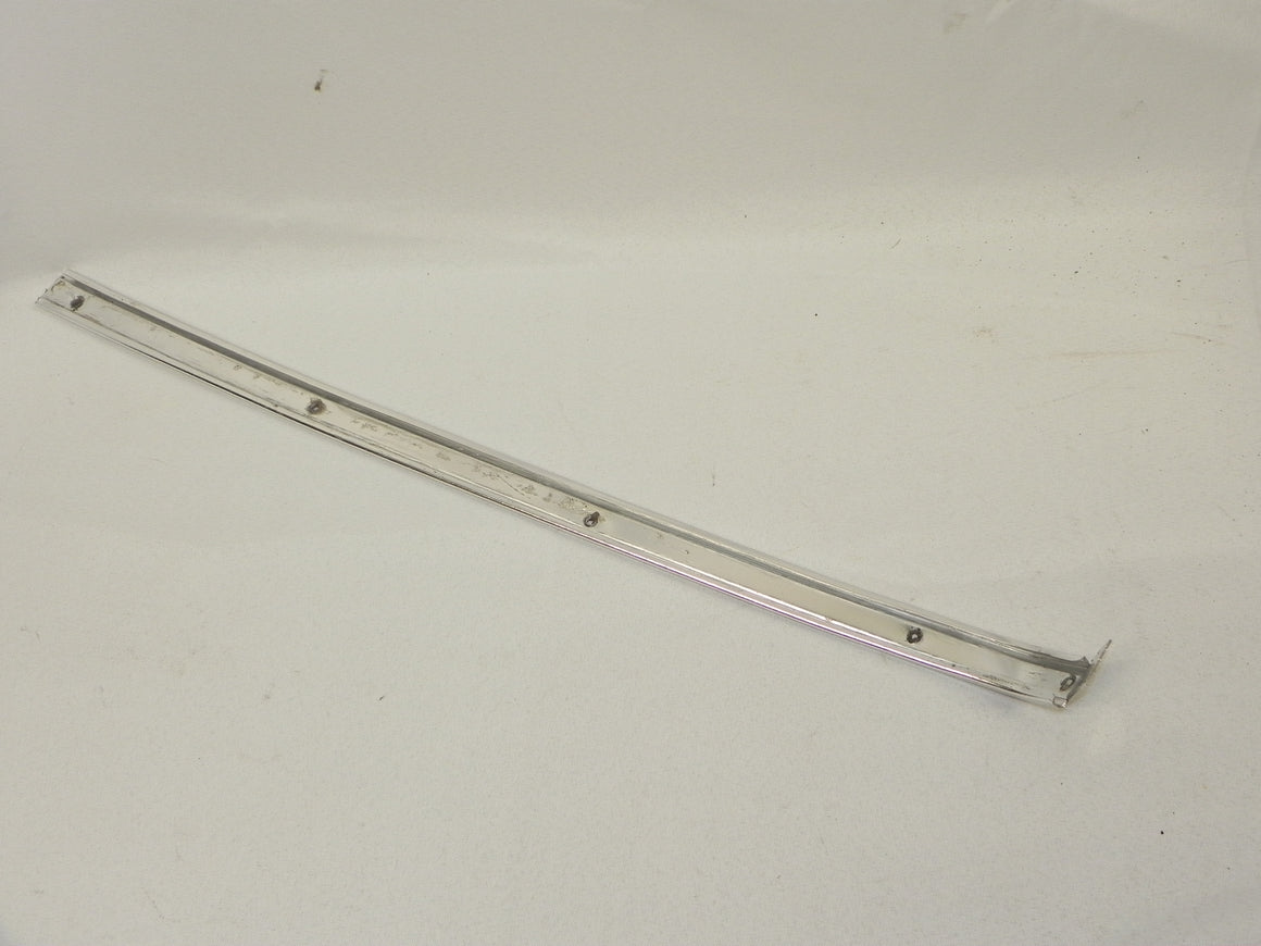 (Used) 914 Windshield Gutter Retaining Strip Passenger Side - 1970-76