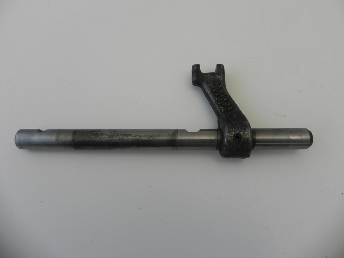(Used) 911 Gear Shift Rod 4th to 5th 1965-71